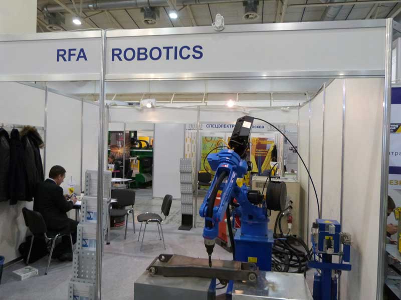 Международный промышленный форум - 2012. Motoman Robot